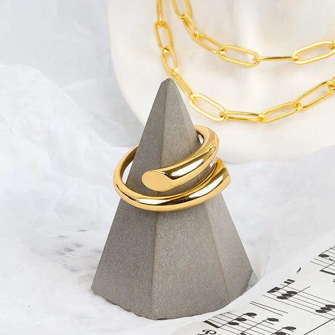 Claudia Minimal Ring